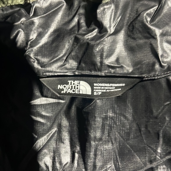 Womens north face jacket - Picture 4 of 4